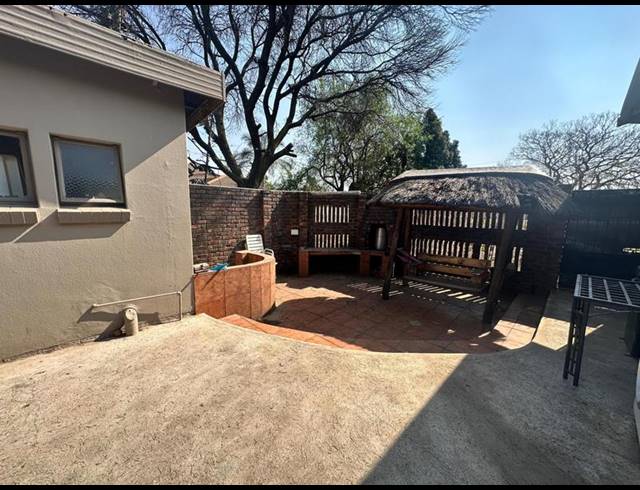 5 BEDROOM HOUSE FOR SALE IN ERASMIA